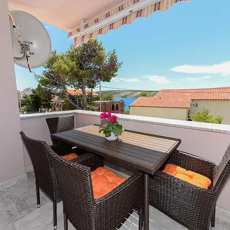 Apartments Amfora - Cozy And Modern Apartments For Up To 15 People, 100M From The Sea And Beach Stara Novalja Zewnętrze zdjęcie