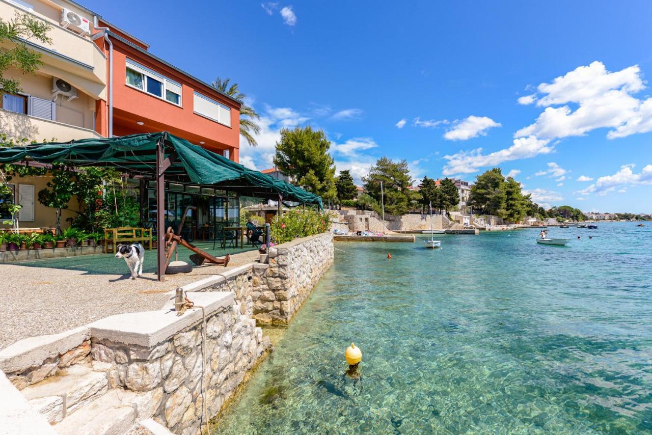 Amfora - Cozy And Modern For Up To 15 People, 100m From The Sea And Apartment Stara Novalja