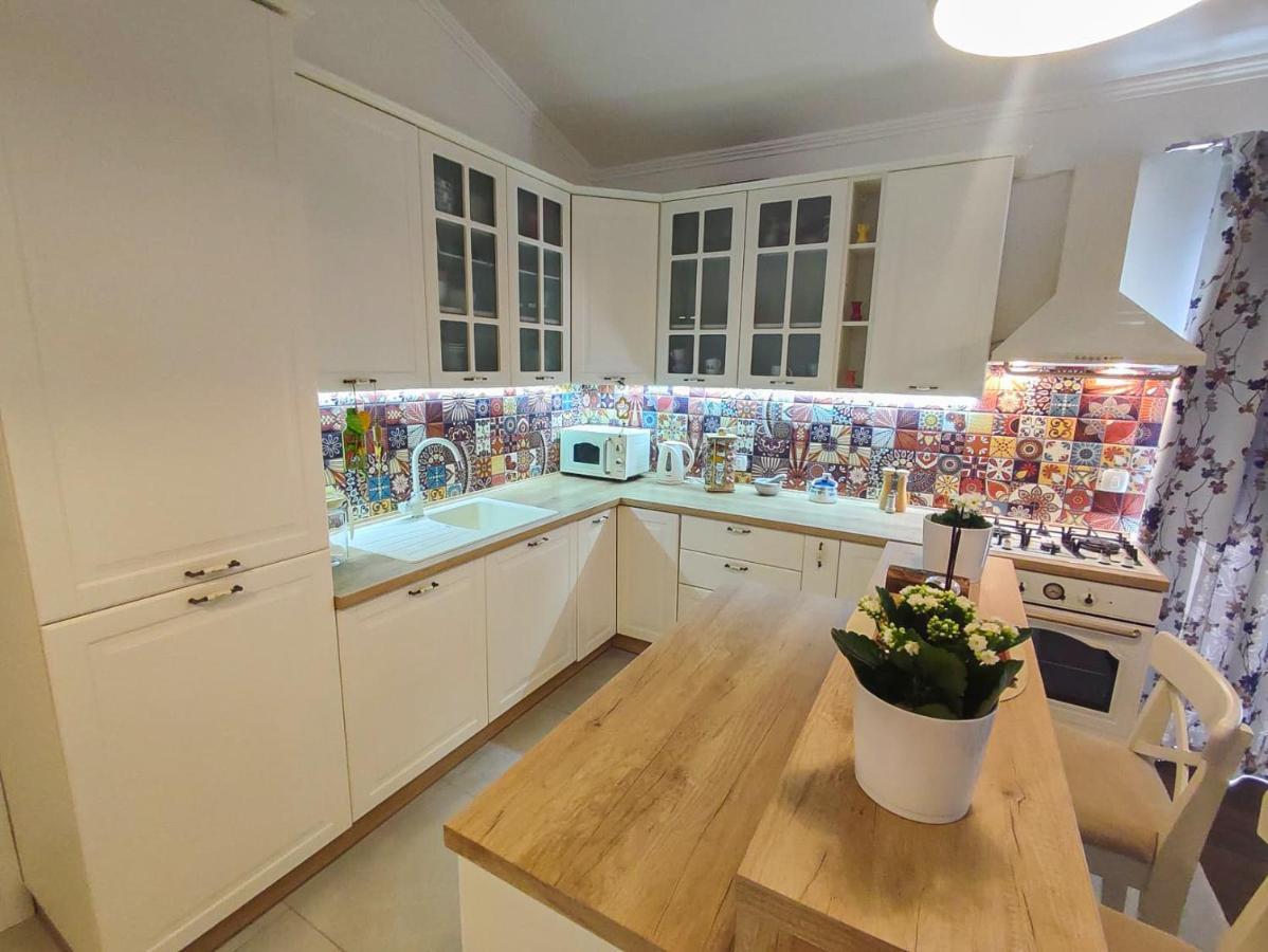 Amfora - Cozy And Modern For Up To 15 People, 100m From The Sea And