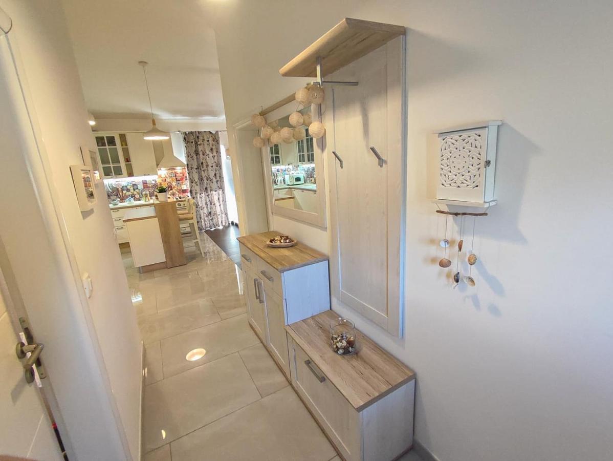 Amfora - Cozy And Modern For Up To 15 People, 100m From The Sea And Apartment