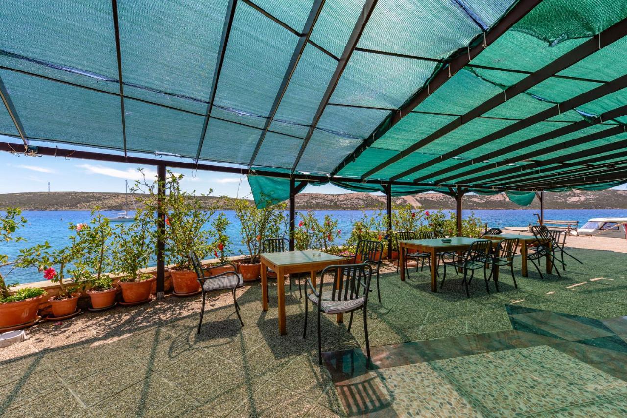 Amfora - Cozy And Modern For Up To 15 People, 100m From The Sea And Stara Novalja