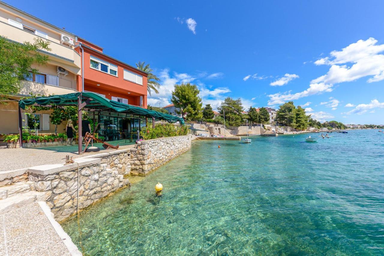 Amfora - Cozy And Modern For Up To 15 People, 100m From The Sea And