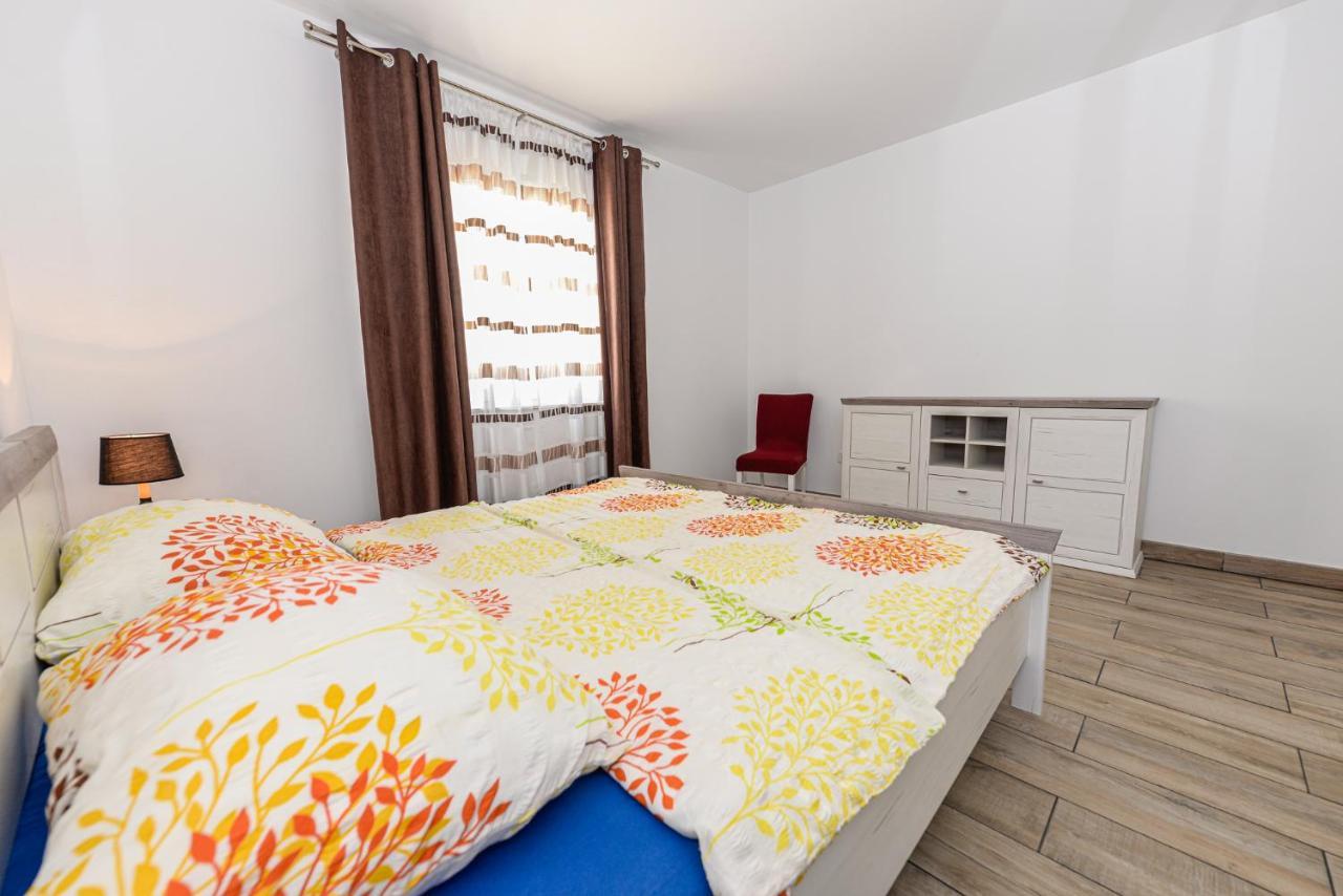 Amfora - Cozy And Modern For Up To 15 People, 100m From The Sea And Apartment